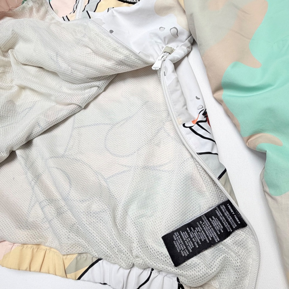 Members Only Looney Tunes Large Pastel Camo Windbreaker Jacket Mens Bugs Bunny - Picture 11 of 12